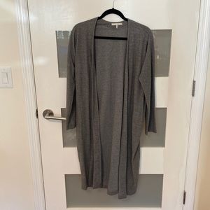 Oak + Fort grey, long sweater.